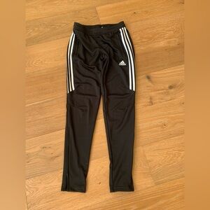 Women’s adidas pants